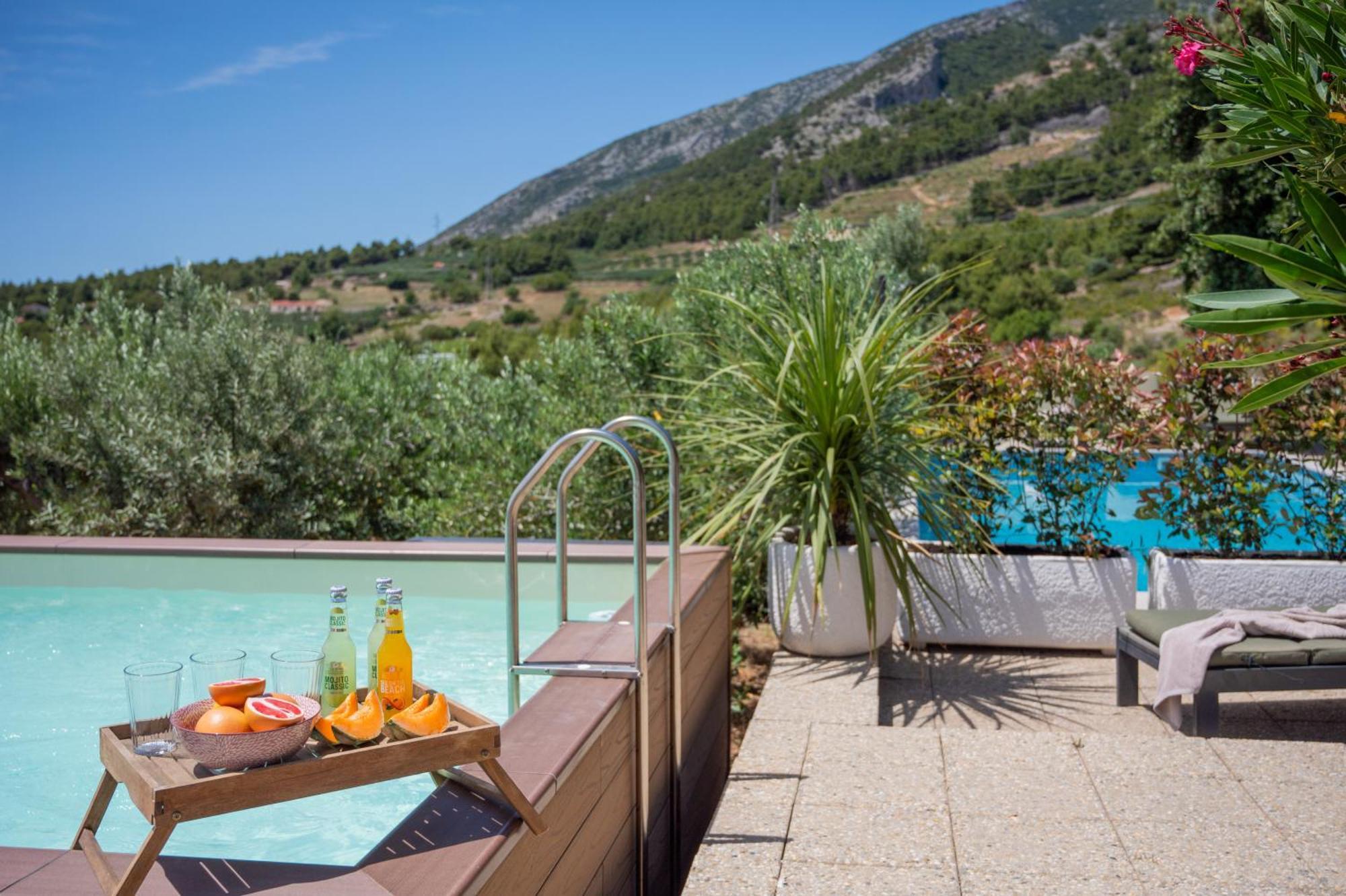 Villas Sole Bol Exterior photo