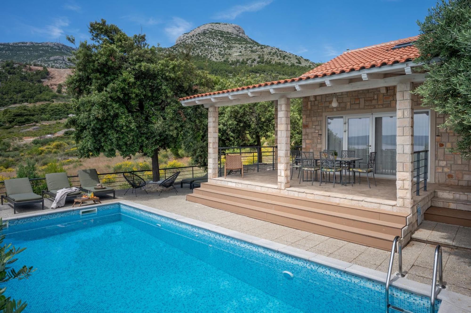 Villas Sole Bol Exterior photo